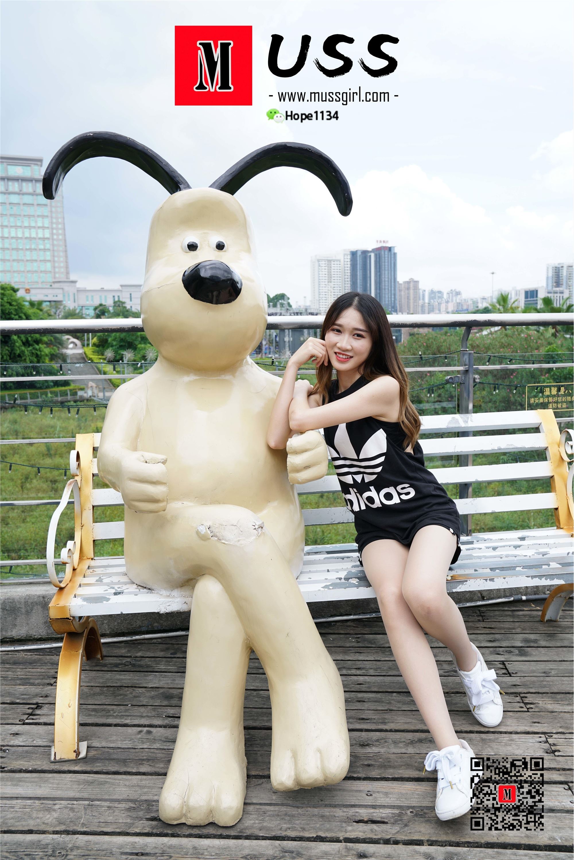 MussGirl慕丝女郎  NO.009 开心少女腿腿